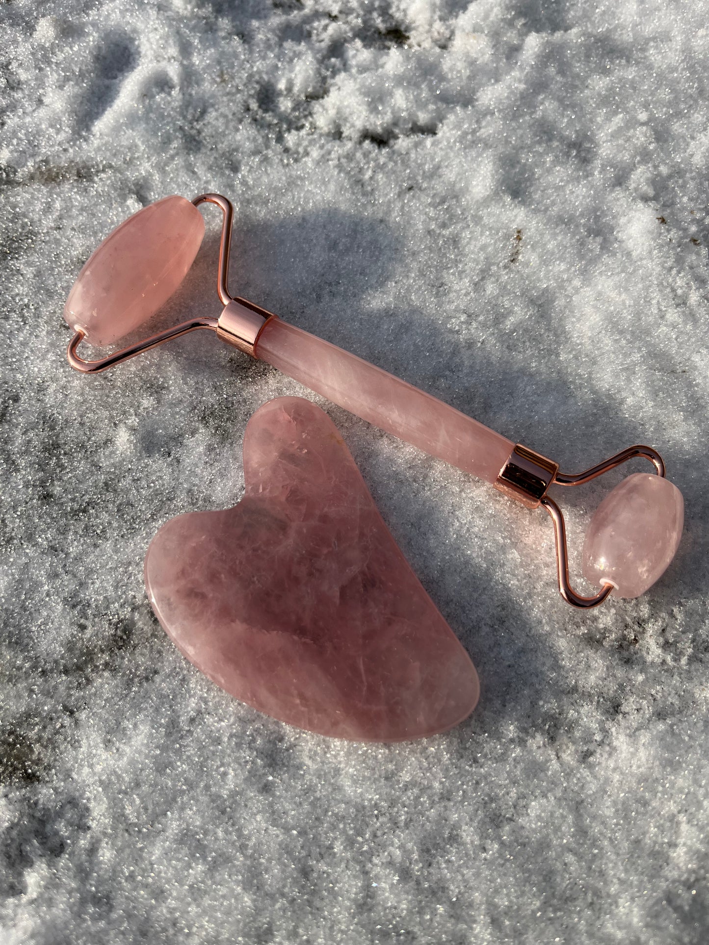 Rose Quartz facial massager roller tool and gua sha lymphatic drainage reducing wrinkles and puffiness helps with dark circles and pores